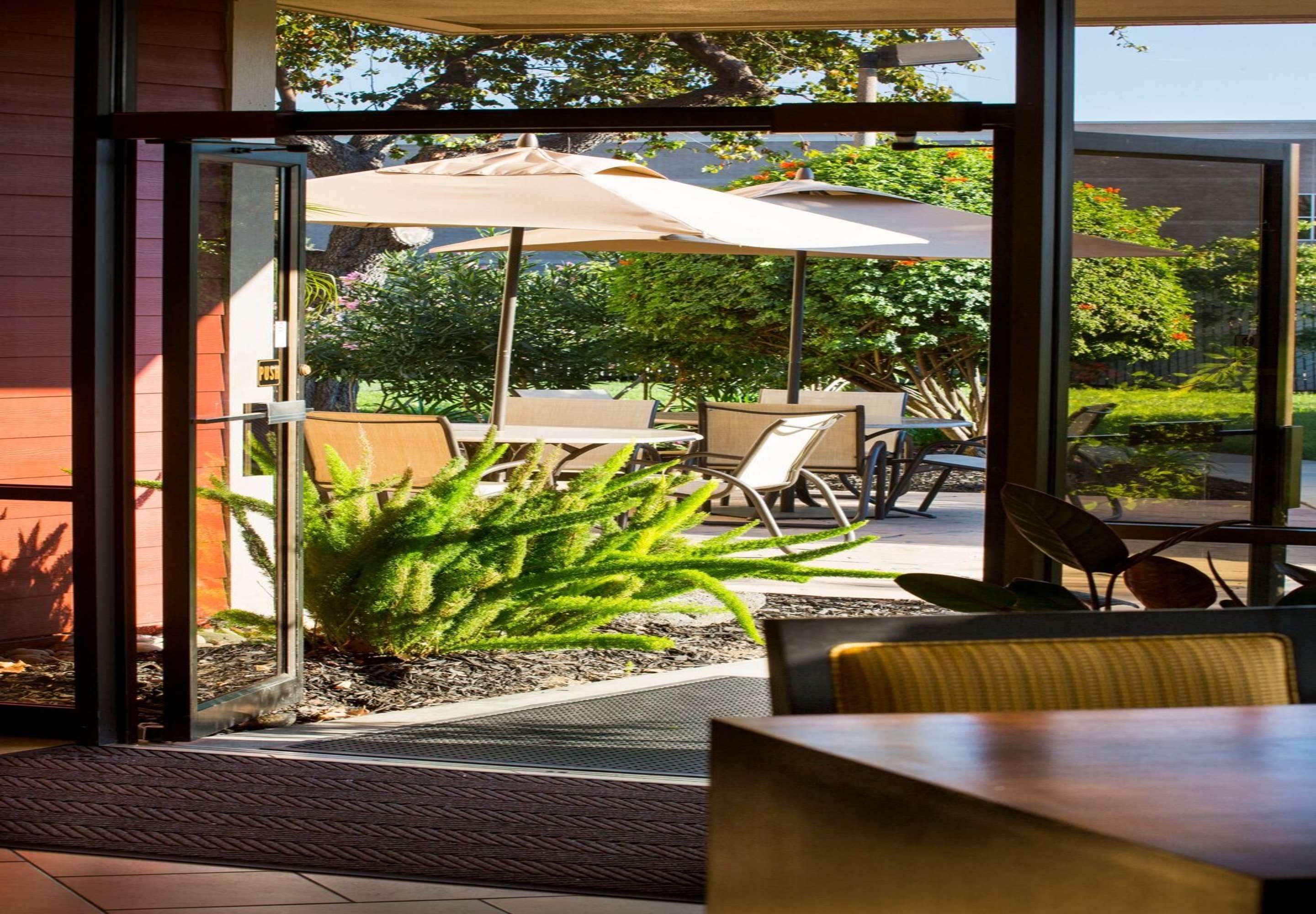 Best Western Plus Garden Court Inn Fremont Eksteriør bilde