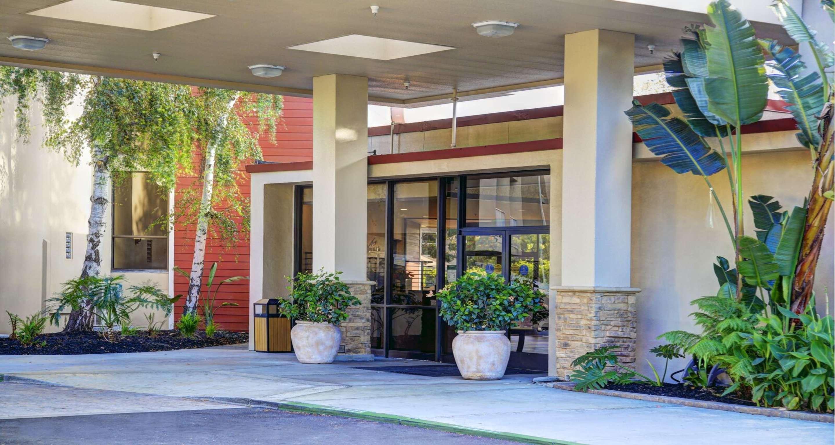 Best Western Plus Garden Court Inn Fremont Eksteriør bilde