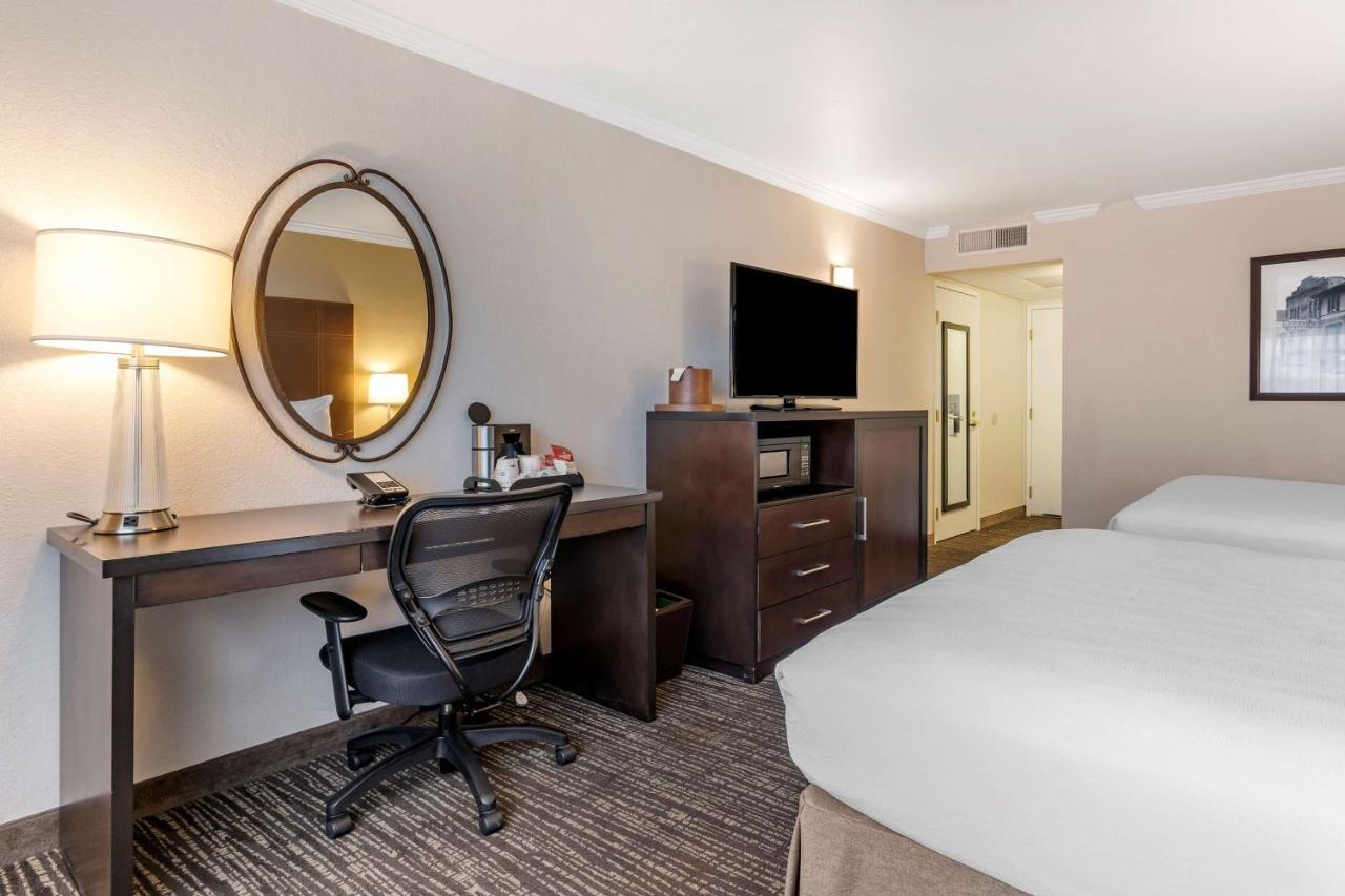 Best Western Plus Garden Court Inn Fremont Eksteriør bilde