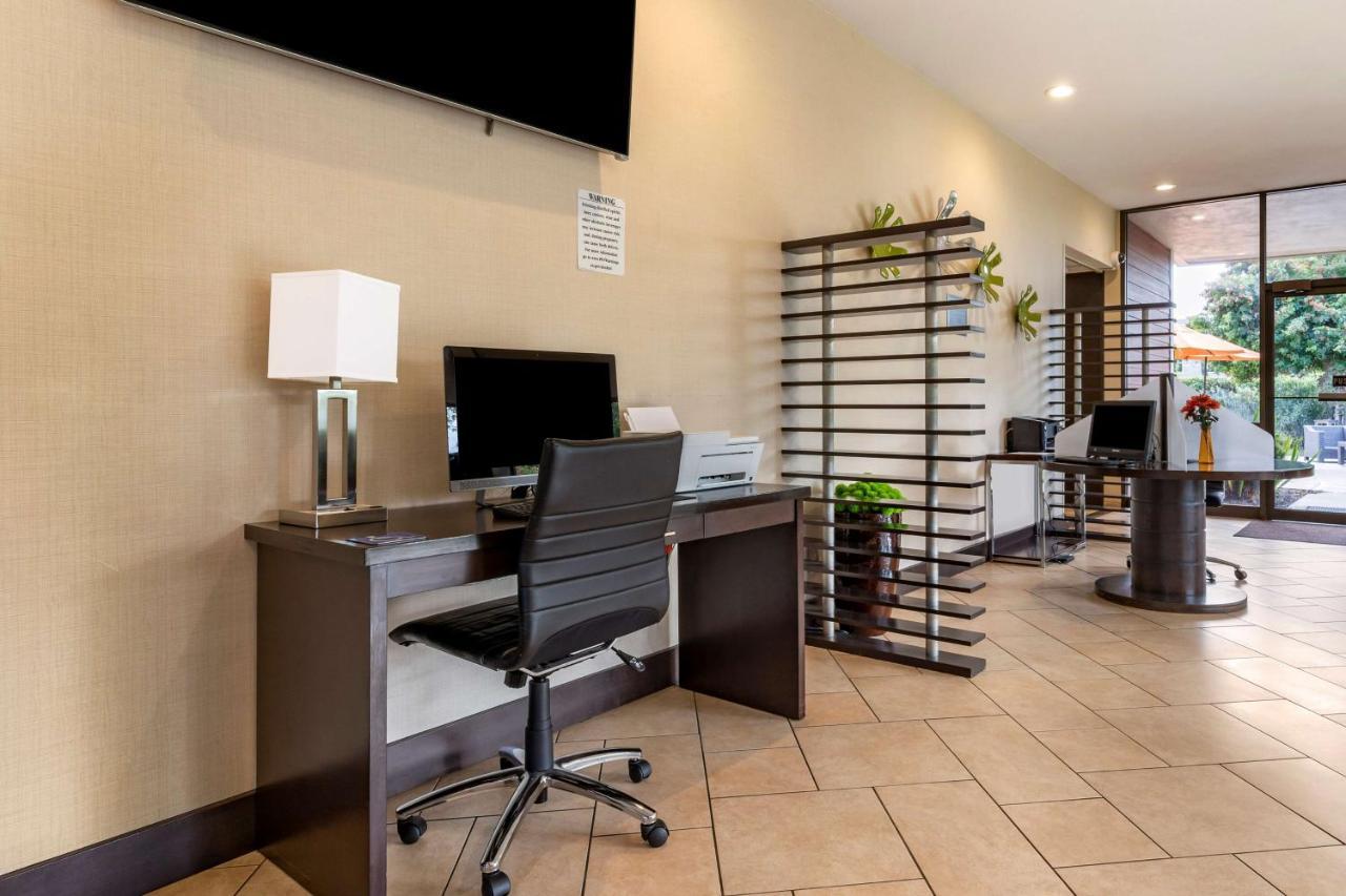 Best Western Plus Garden Court Inn Fremont Eksteriør bilde