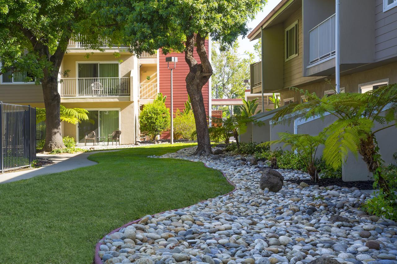Best Western Plus Garden Court Inn Fremont Eksteriør bilde